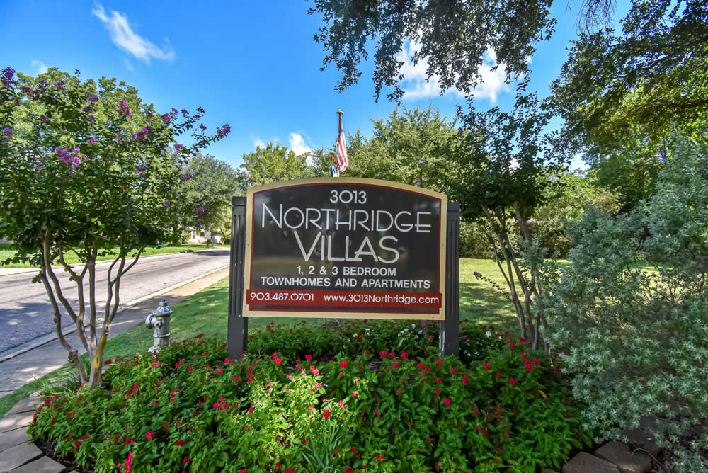 Northridge Villas Entry Sign